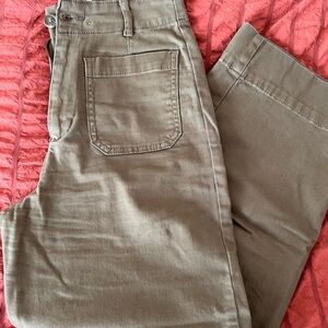 Green wide leg pants